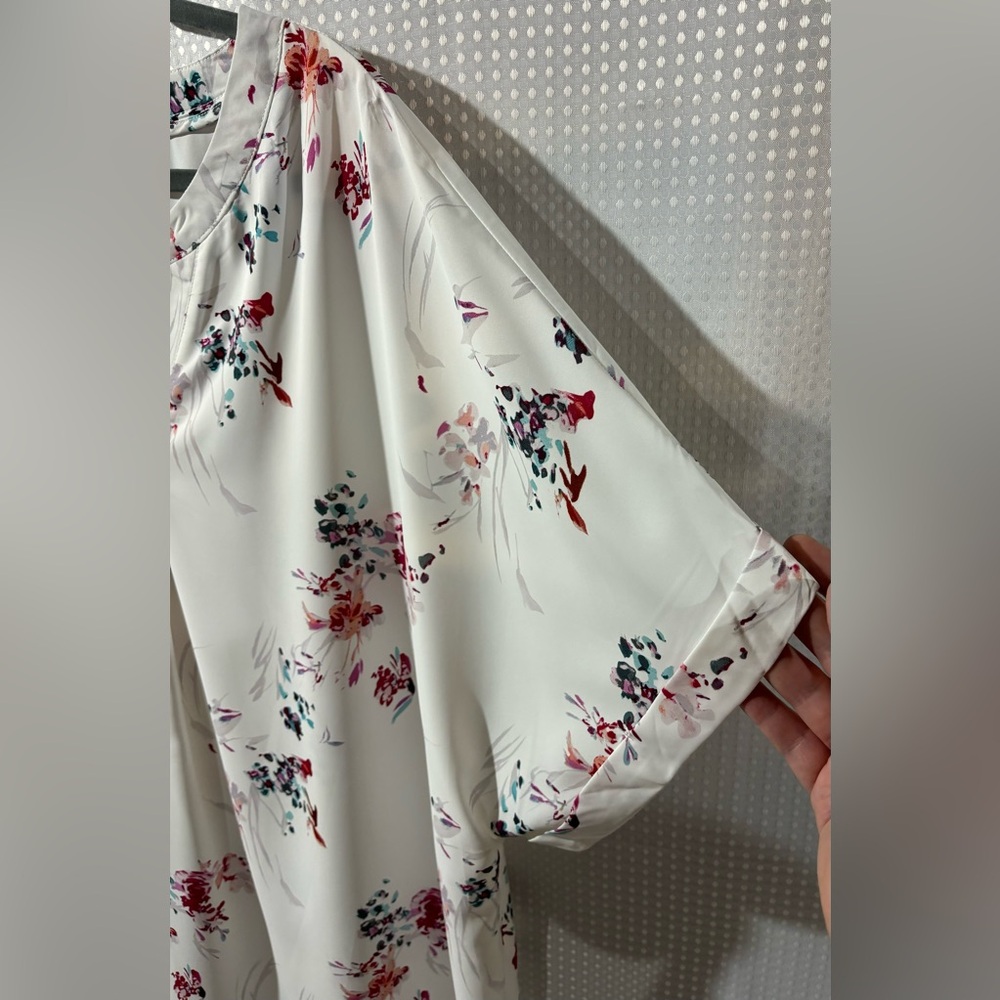 BloomChic White Floral V-Neck Blouse with Pink & Blue Accents - Picture 5 of 6